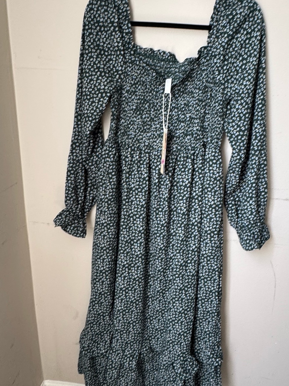 Smocked Long Sleeve Floral Midi Dress in Forest Green - Picture 5 of 5